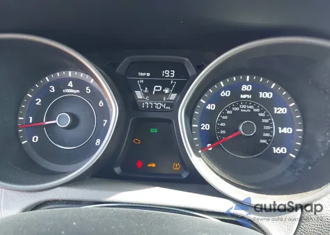 2014 Hyundai Elantra Se z USA, uszkodzony, nr VIN 5NPDH4AE0EH455243